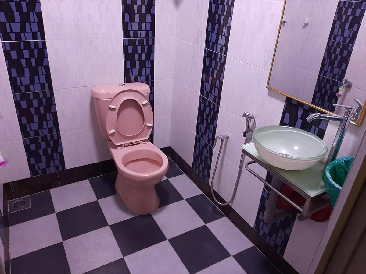 Twin Castle Homestay Kuala Pilah Buitenkant foto