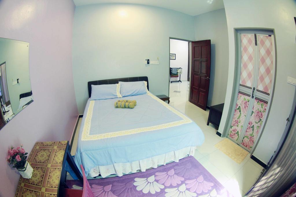 Twin Castle Homestay Kuala Pilah Buitenkant foto