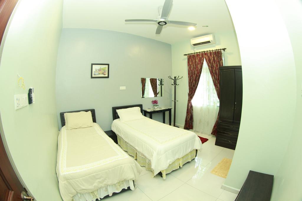 Twin Castle Homestay Kuala Pilah Buitenkant foto